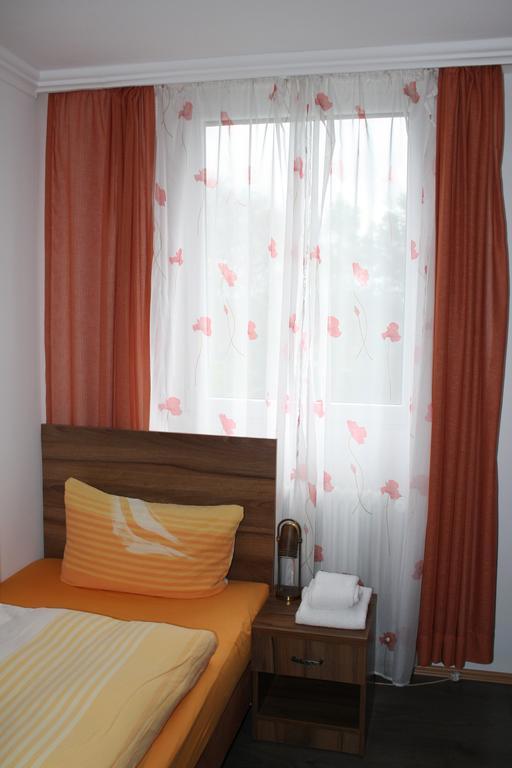 Hotel Zur Heidquelle BRE エクステリア 写真